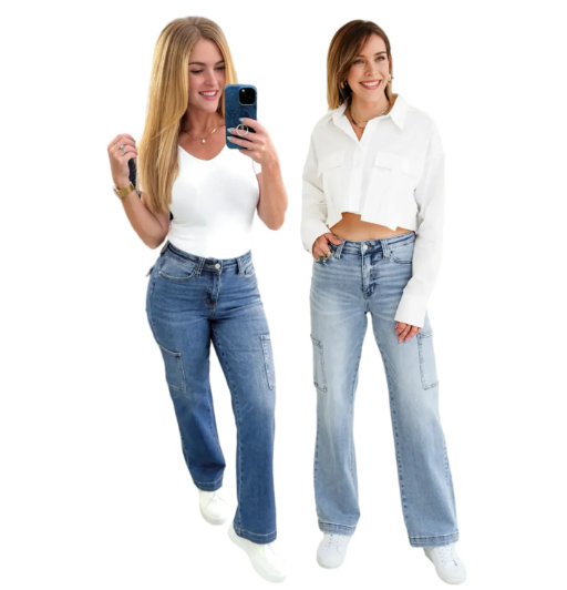 Chic Comfort Cargo Jeans