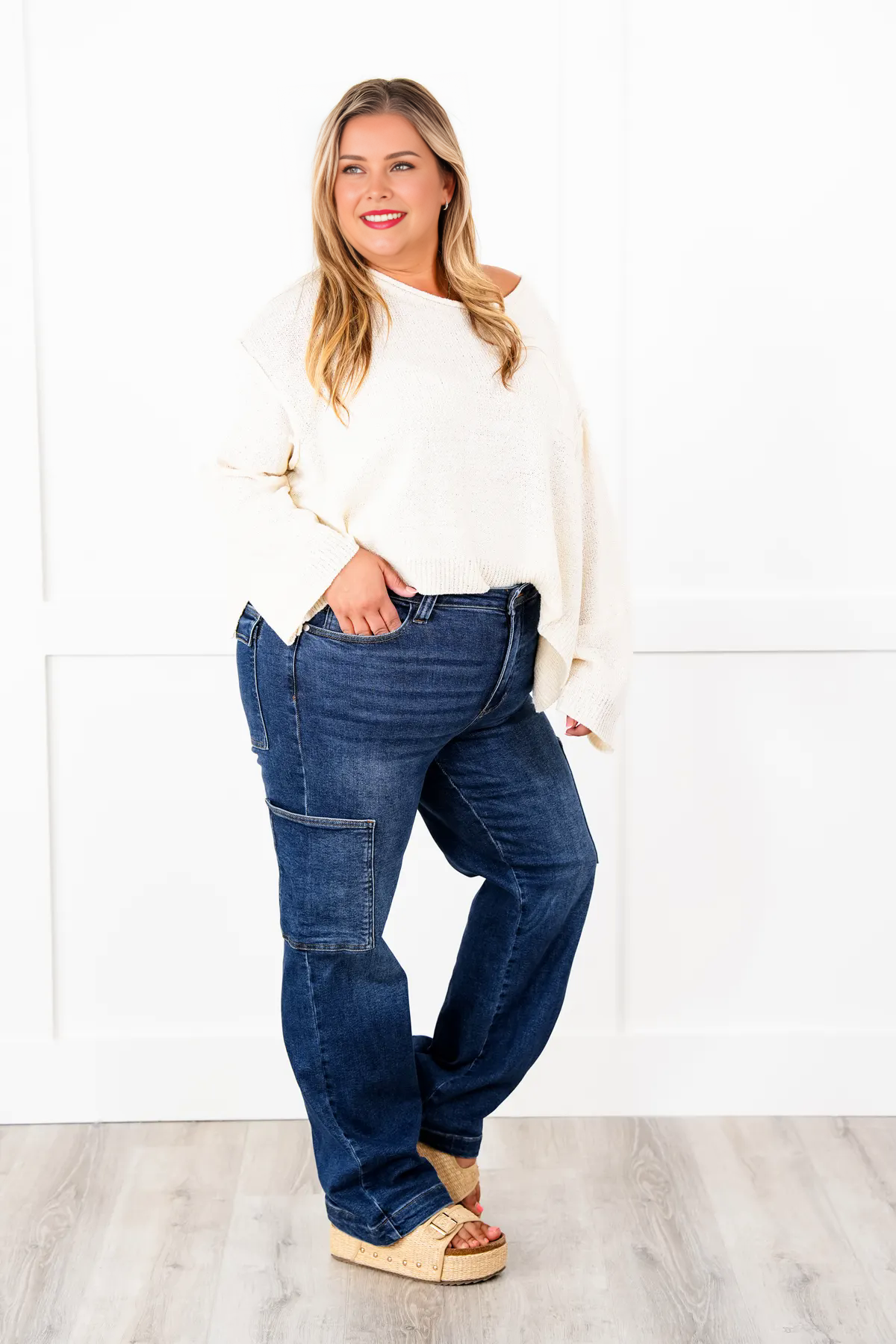 Chic Comfort Cargo Jeans
